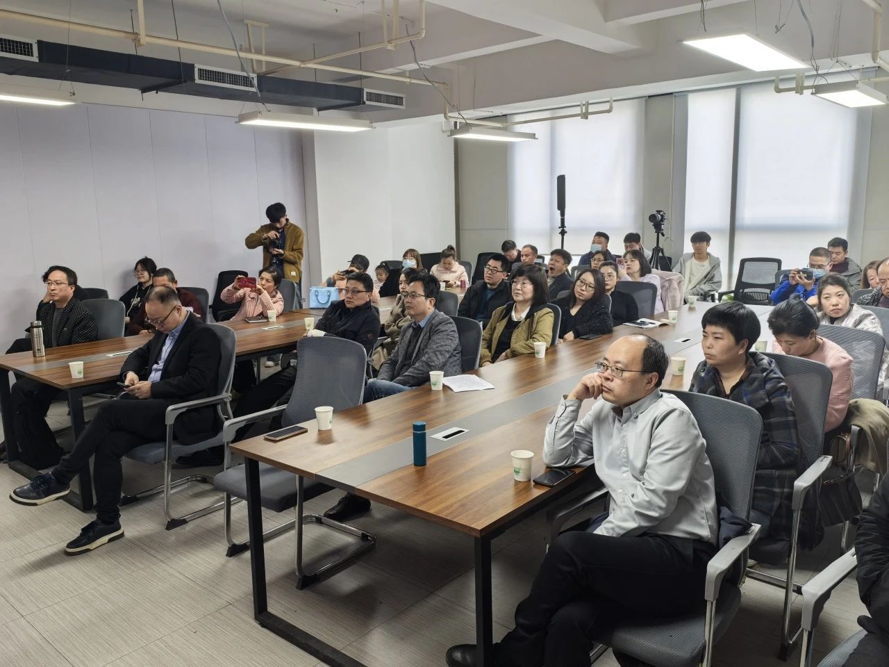 微信图片_20250311092758.jpg