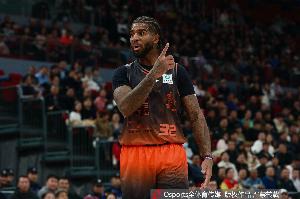 辽宁男篮有望签下山东外援马奎斯·克里斯