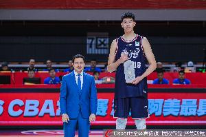 徐昕新赛季若重返CBA，须在广州再打一个赛季