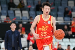 狂飙!赵岩昊合同未决,广厦主场战局紧张